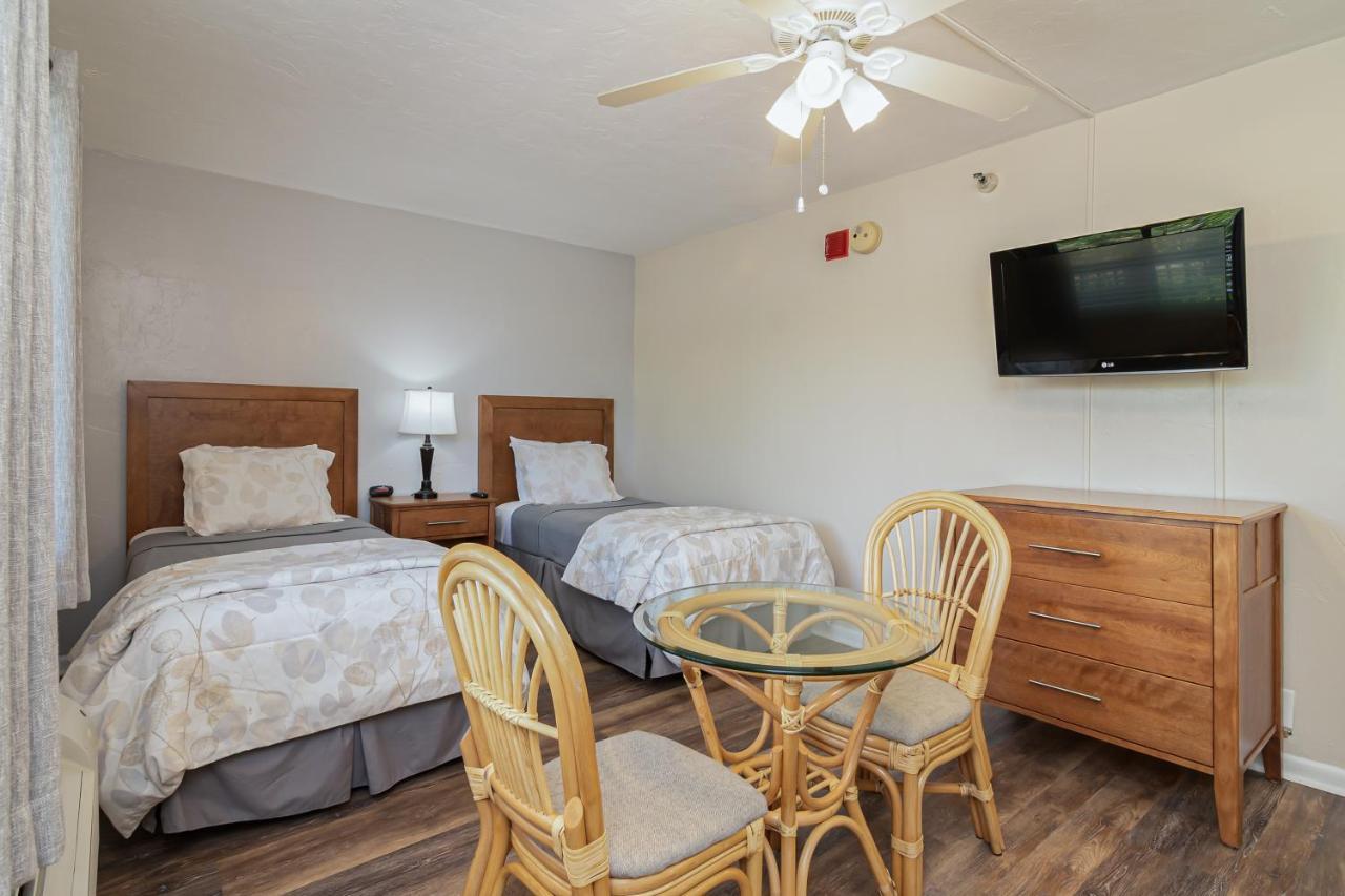 The Fairways Inn Of North Naples Esterno foto