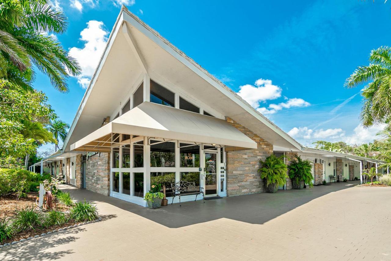 The Fairways Inn Of North Naples Esterno foto