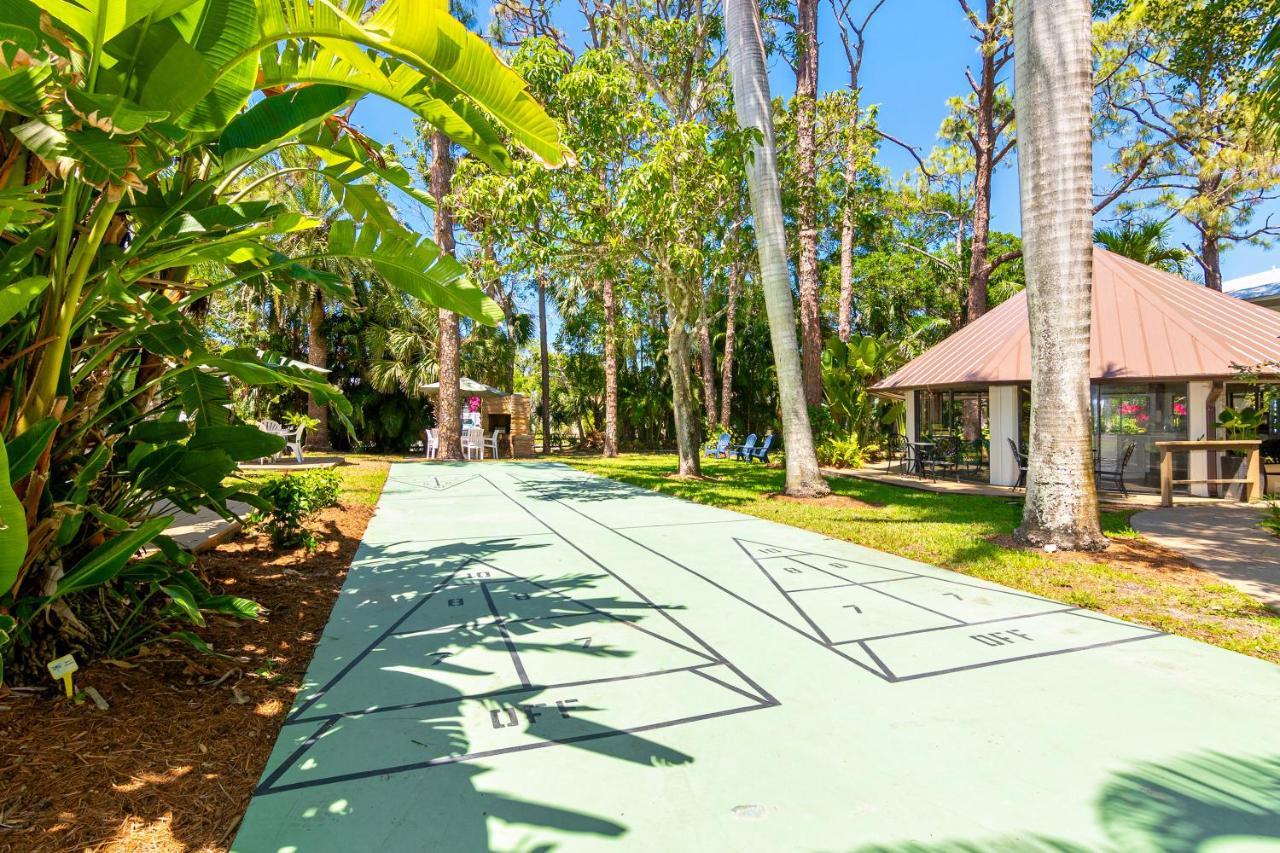 The Fairways Inn Of North Naples Esterno foto