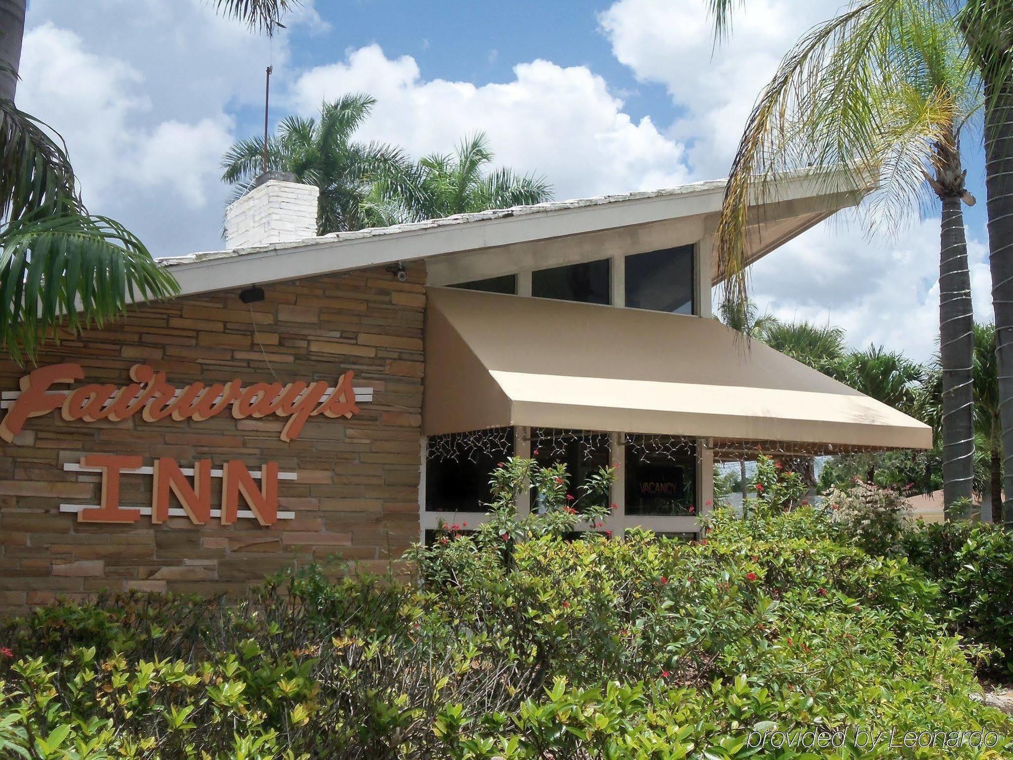The Fairways Inn Of North Naples Esterno foto